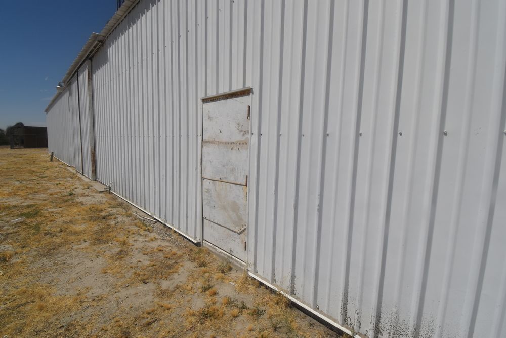 DESERT SHORES COMMERCIAL BUILDING: 3844 Scott Dr, Thermal, CA 92274